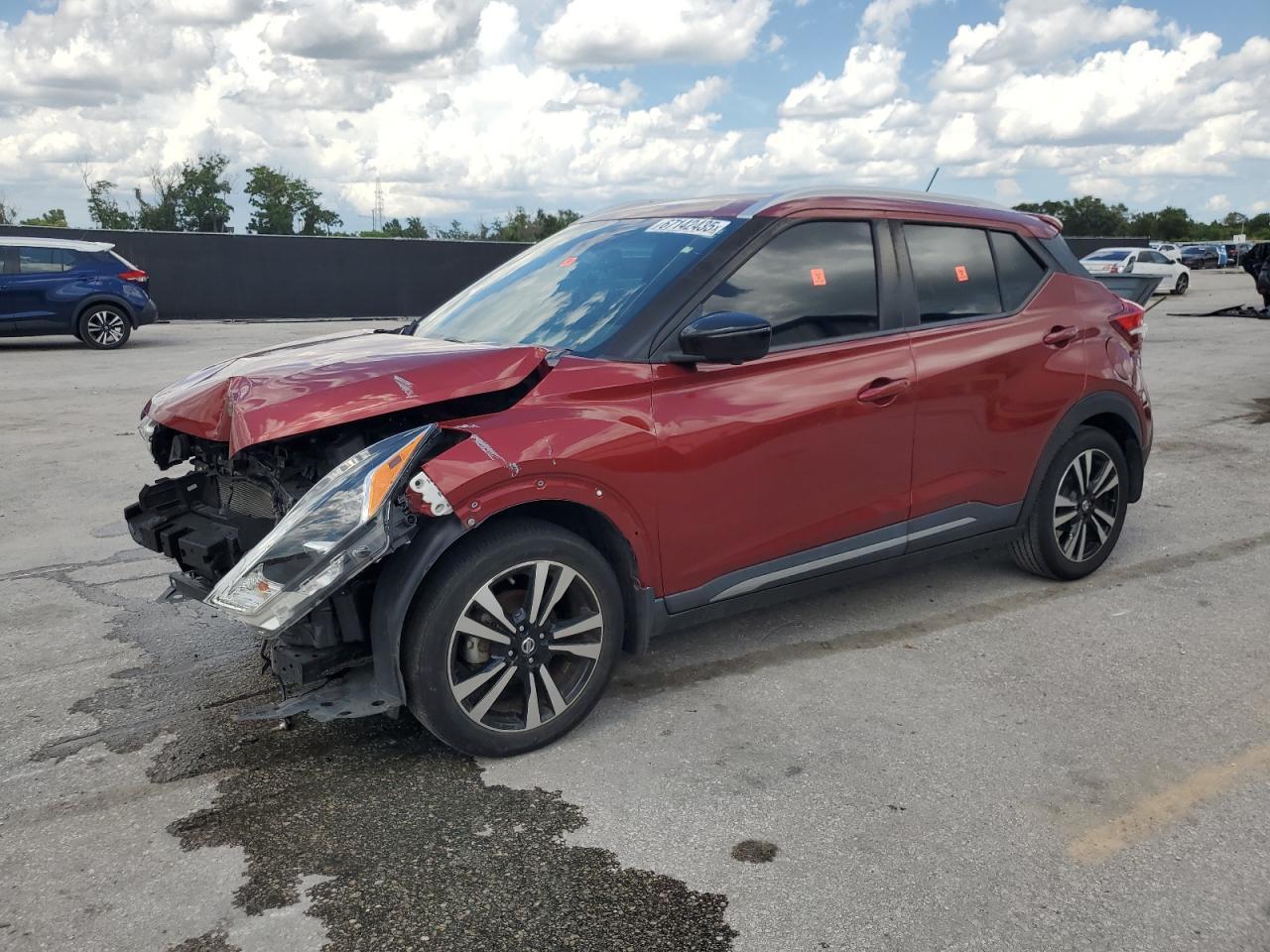 2020 Nissan Kicks Sr - zdjęcie główne