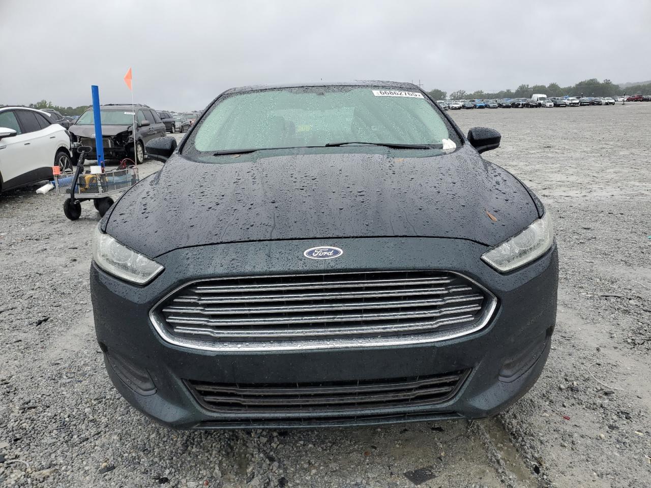 Ford Fusion - zdjęcie 5