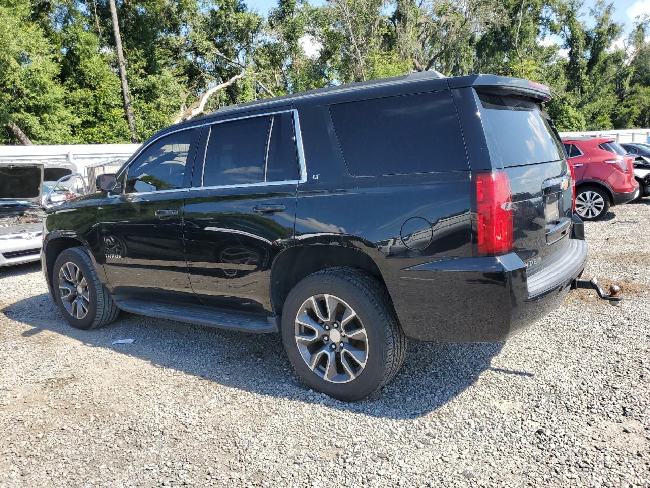 2020 Chevrolet Tahoe K1500 Lt - zdjęcie 2