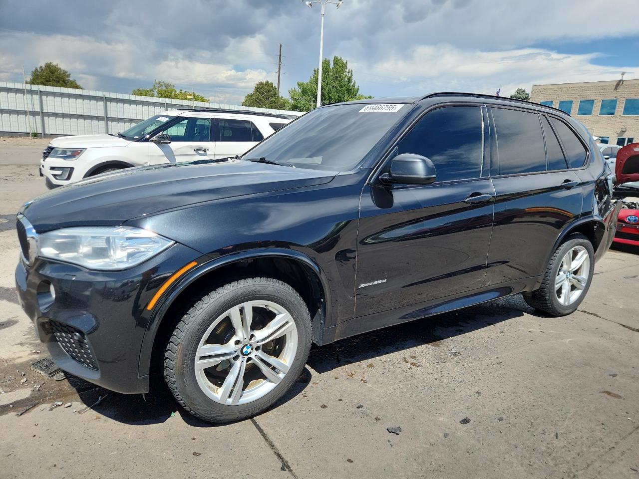 2016 BMW X5 xDrive35D - zdjęcie główne