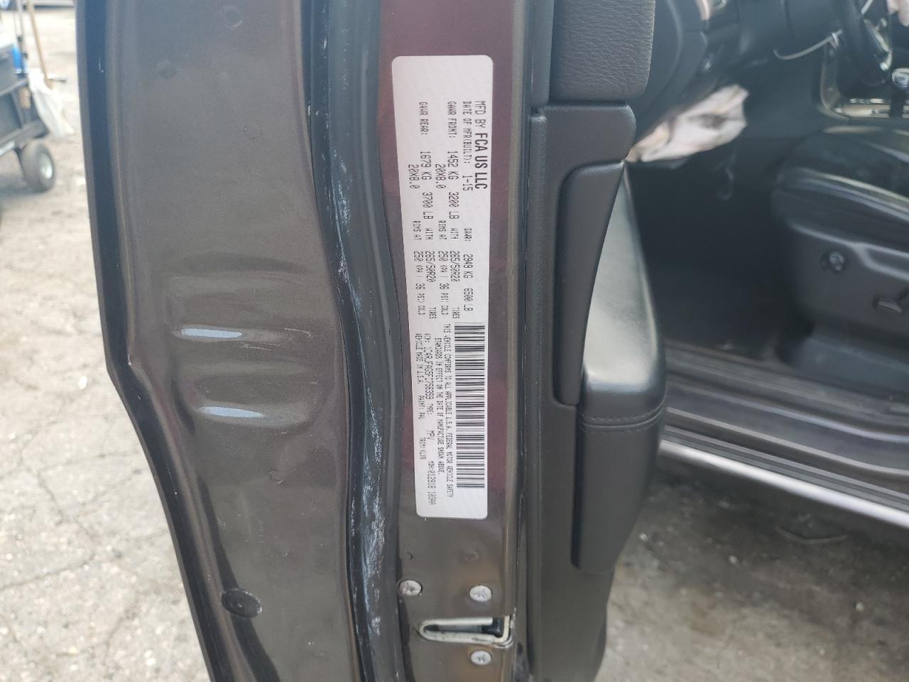 2015 Jeep Grand Cherokee Laredo - zdjęcie 13