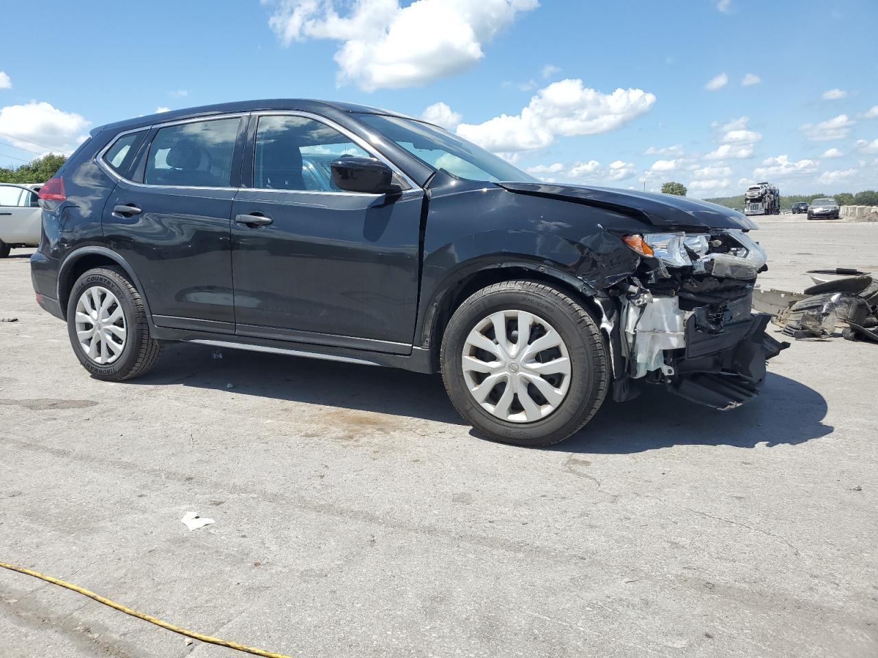 2018 Nissan Rogue S - zdjęcie 4