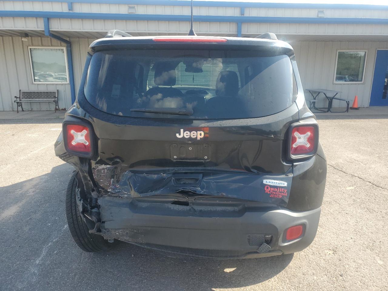 2018 Jeep Renegade Latitude - zdjęcie 6