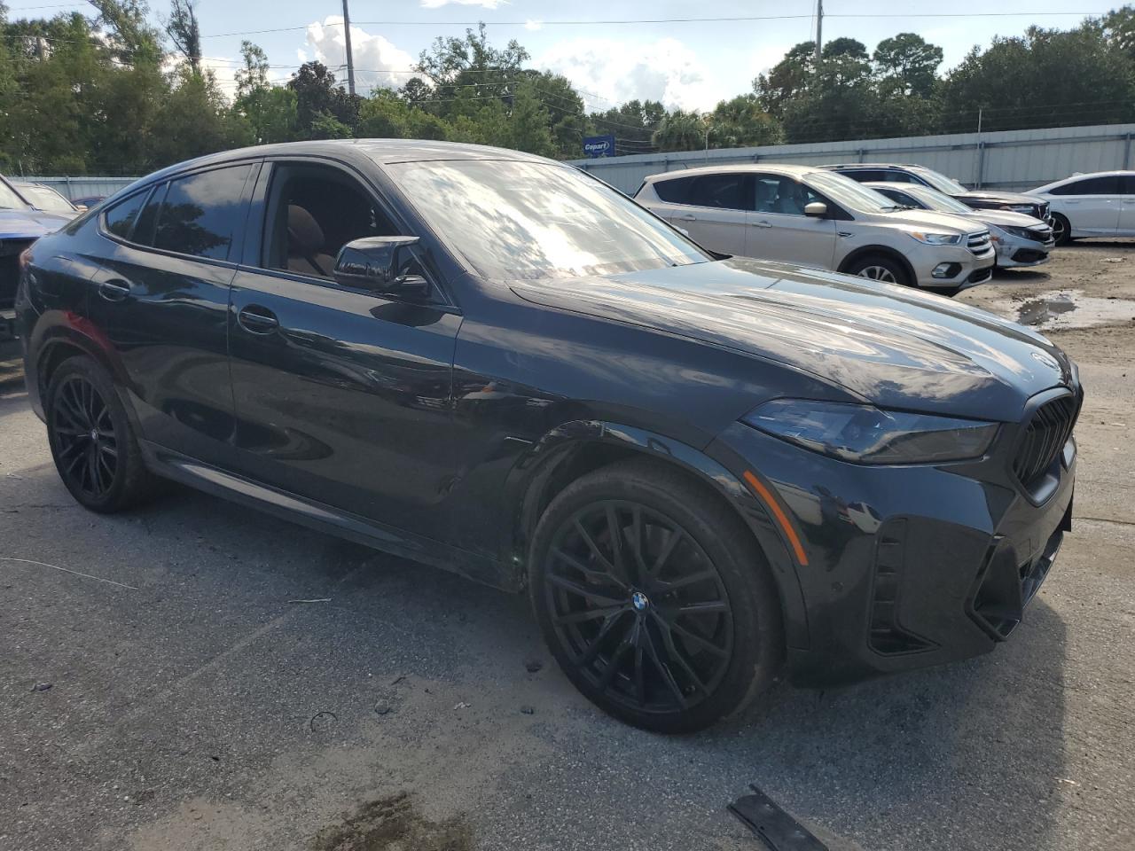 2024 BMW X6 M60I - zdjęcie 4