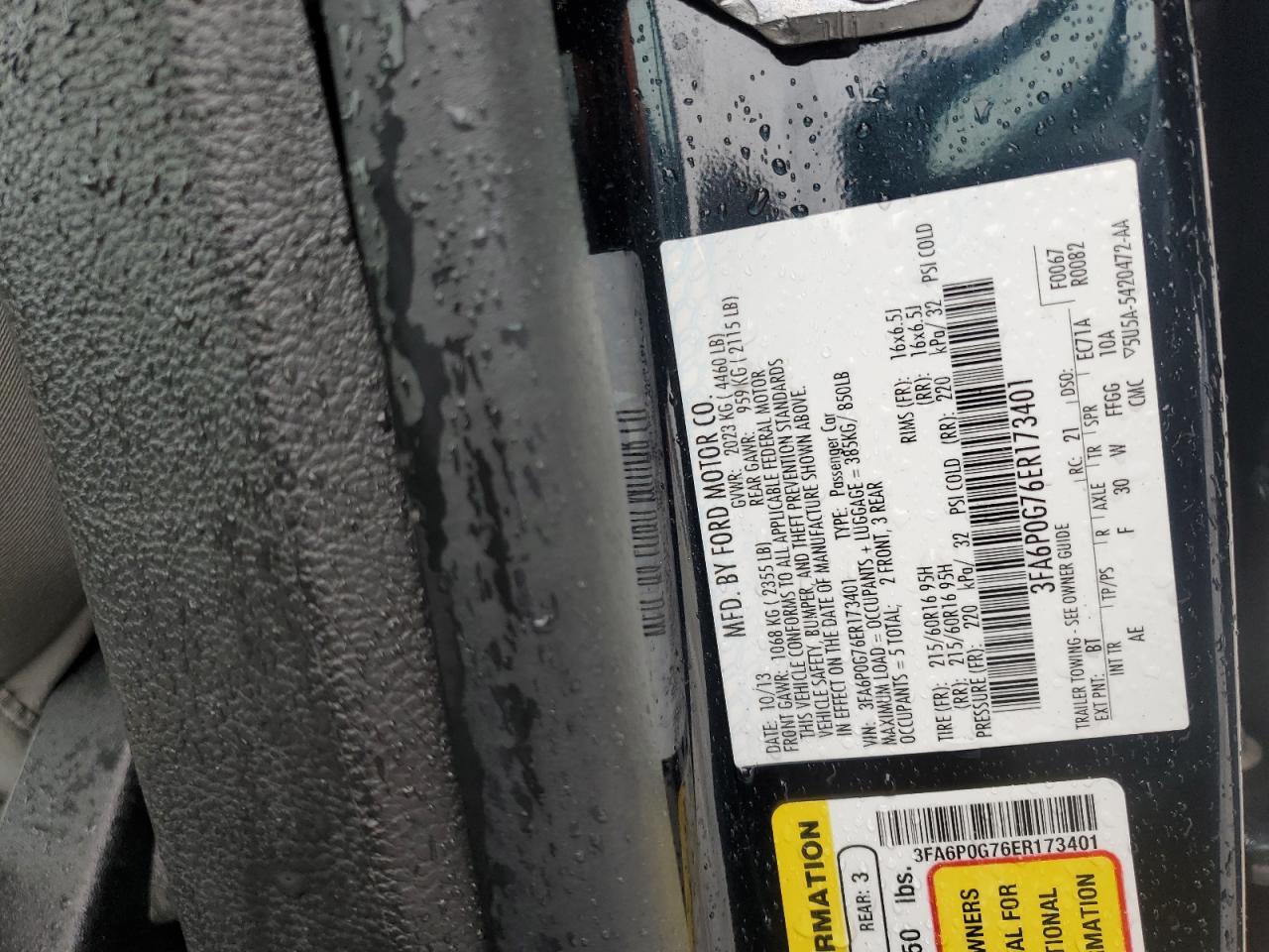 2014 Ford Fusion S - zdjęcie 12