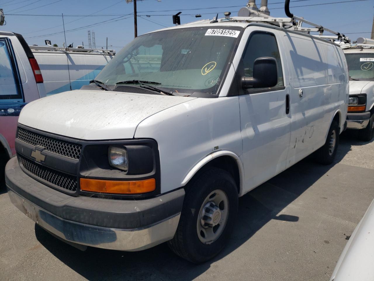 2014 Chevy Express G2500 Cargo - Cln Title - Fleet - zdjęcie główne