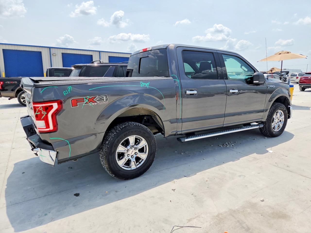 2016 Ford F150 Supercrew - zdjęcie 3