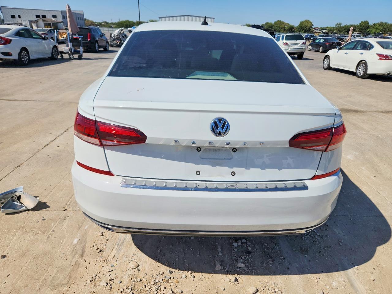 2022 Volkswagen Passat Se - zdjęcie 6