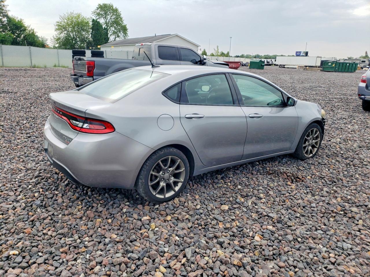 2014 Dodge Dart Sxt - zdjęcie 3