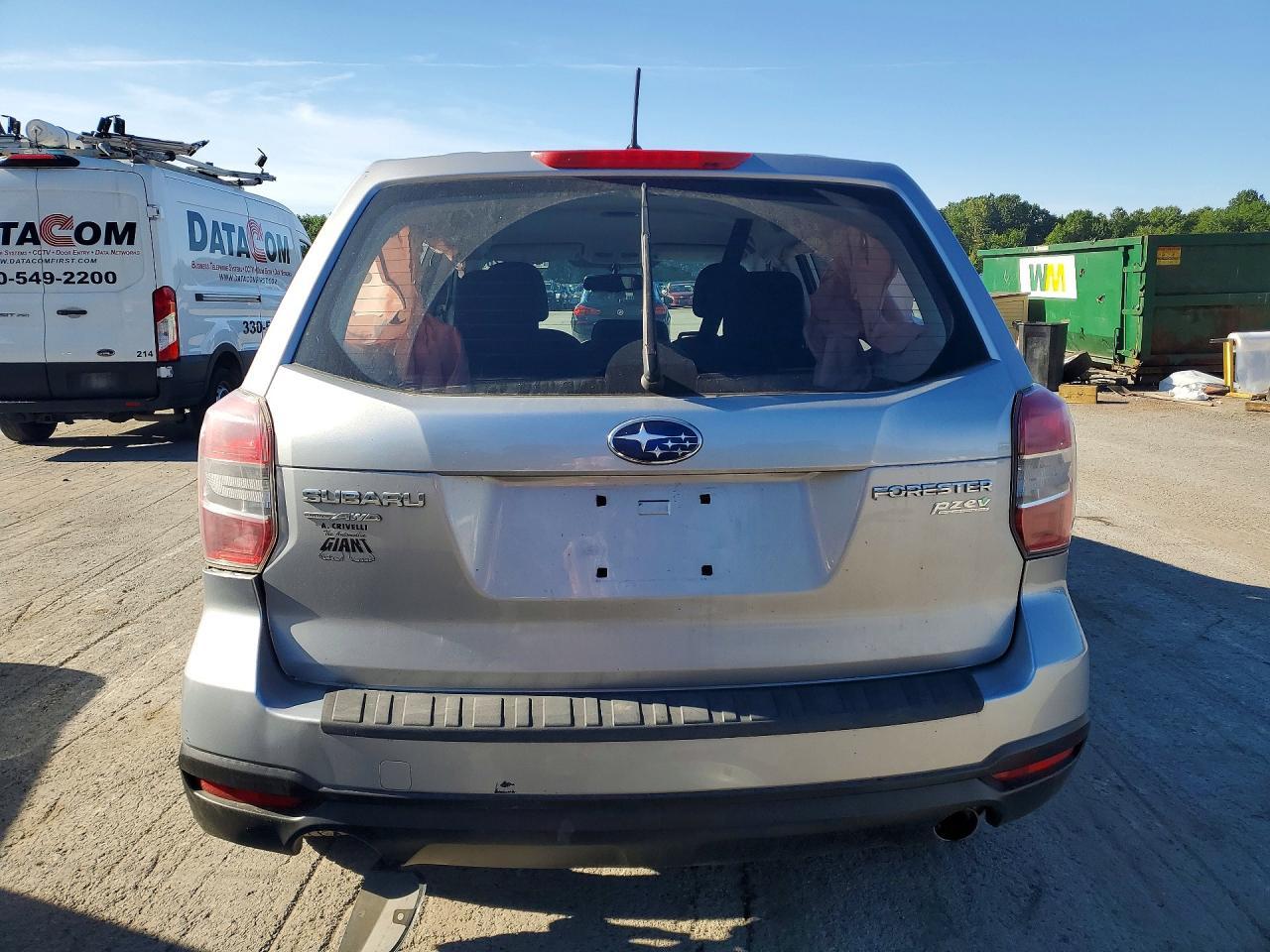 2014 Subaru Forester 2.5I - zdjęcie 6