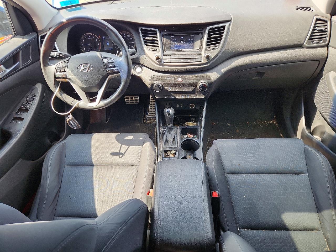 2017 Hyundai Tucson Night - zdjęcie 8