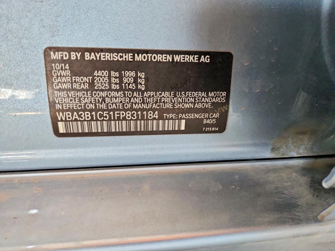 2015 BMW 320 I - zdjęcie 12