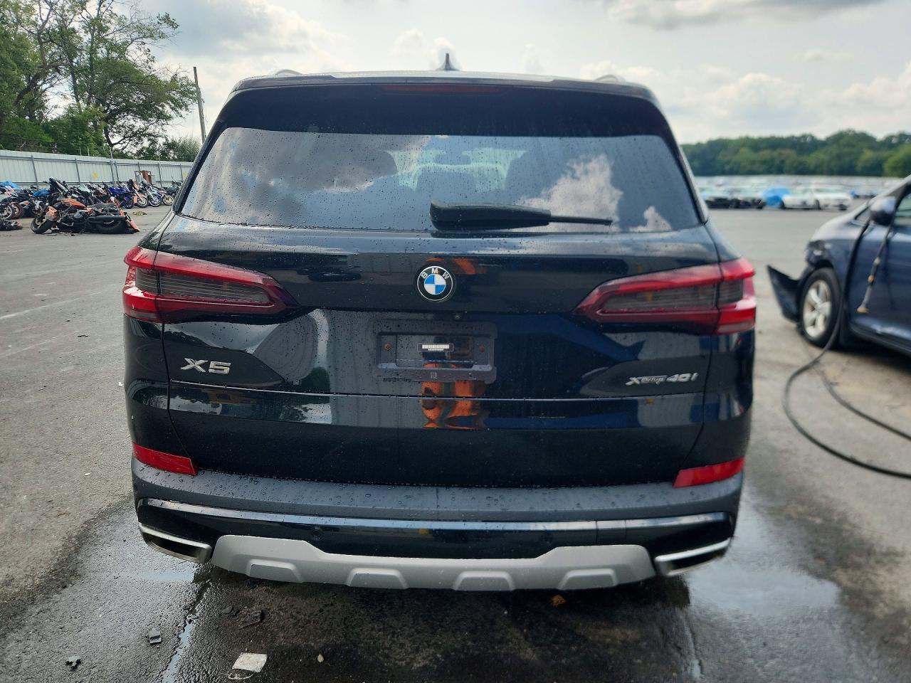 2023 BMW X5 xDrive40I - zdjęcie 6
