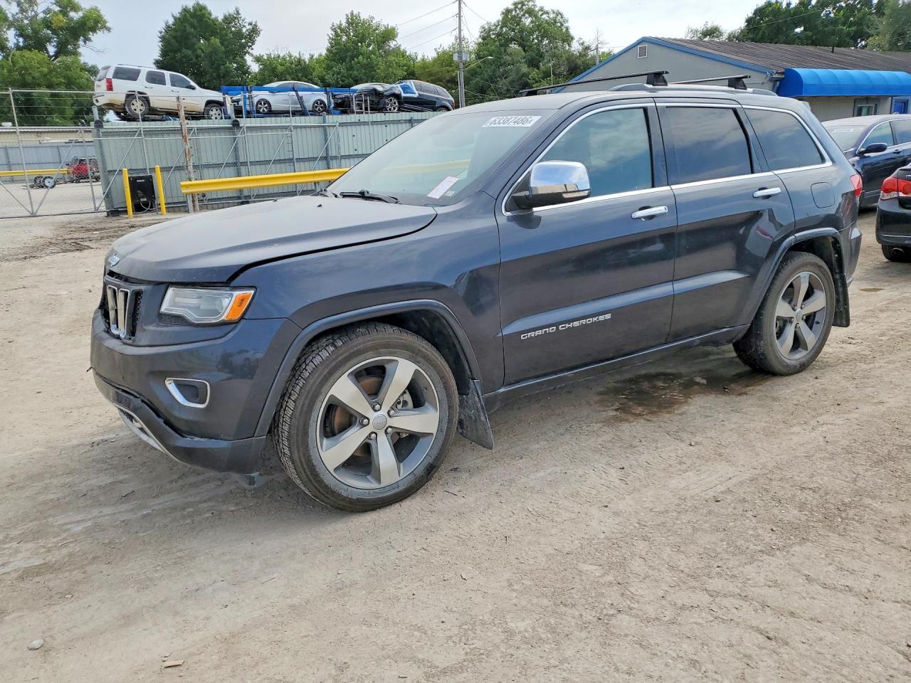 2015 Jeep Grand Cherokee Overland - zdjęcie główne