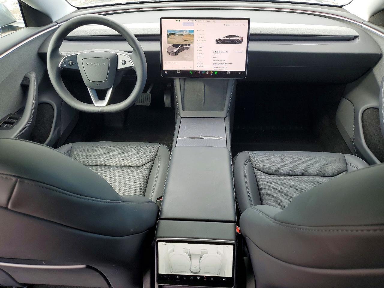 2026 Tesla Model 3 - zdjęcie 8