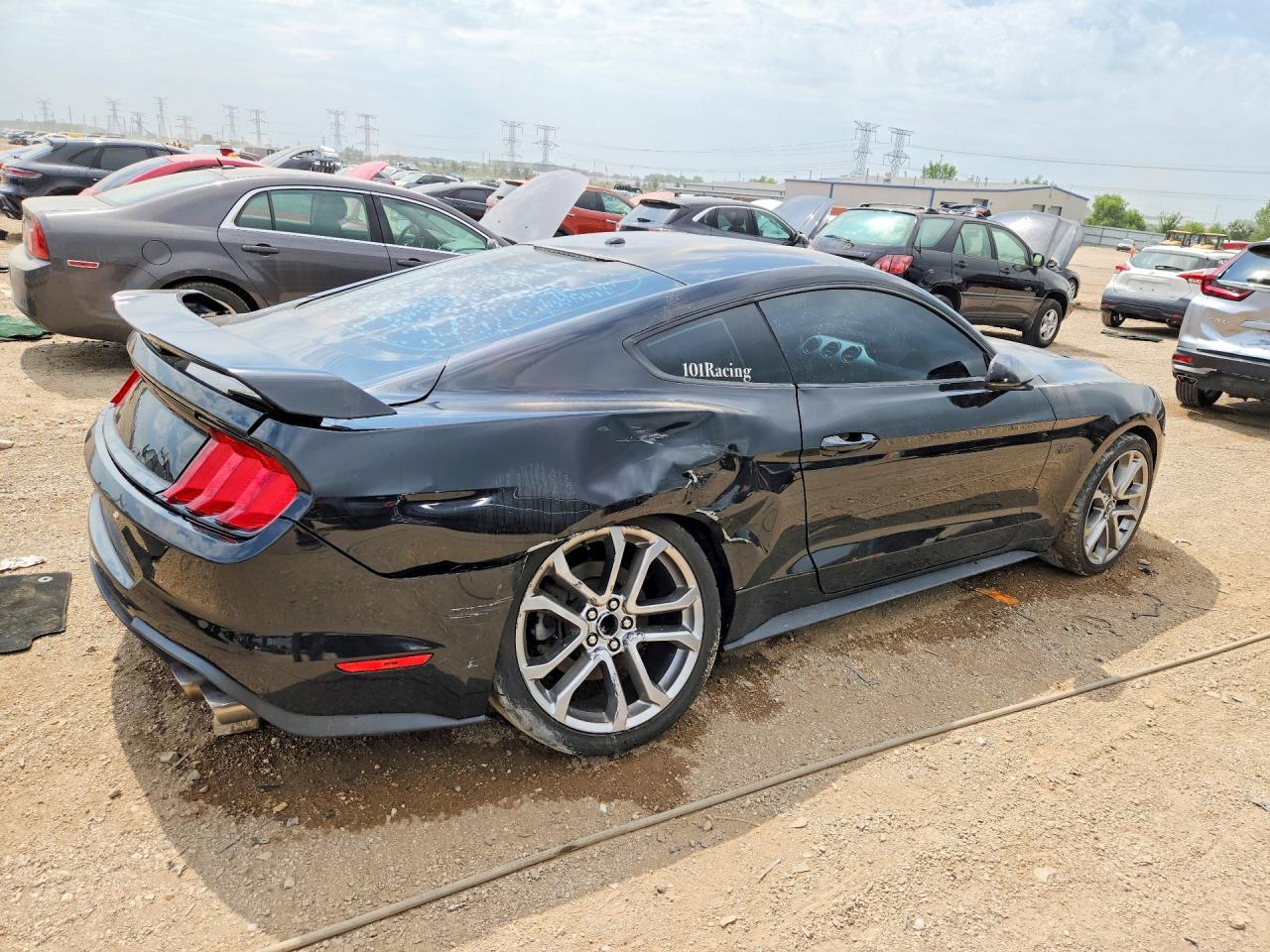 2020 Ford Mustang Gt - zdjęcie 3