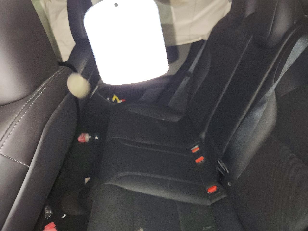 2024 Tesla Model 3 - zdjęcie 10