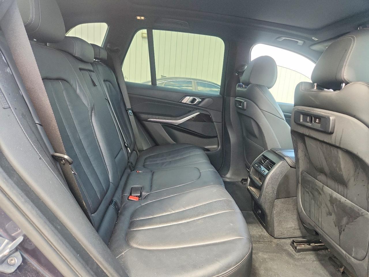 2019 BMW X5 xDrive40I - zdjęcie 11