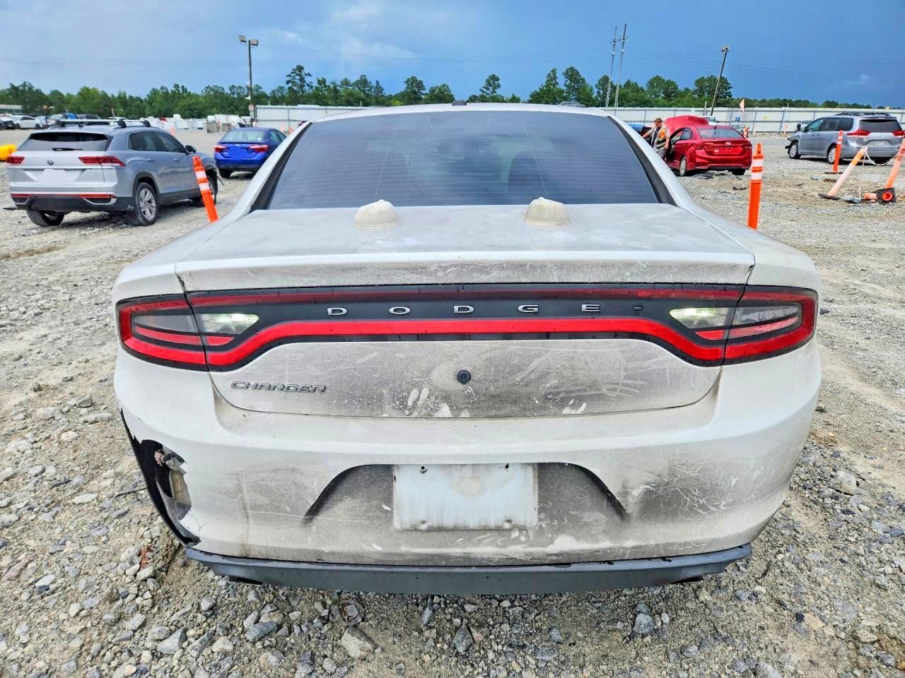 2015 Dodge Charger Police - zdjęcie 6