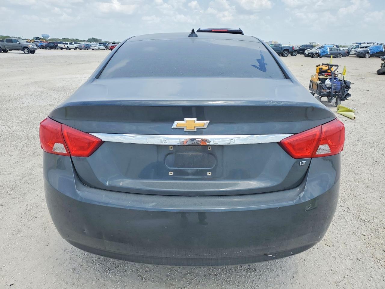 2019 Chevrolet Impala Lt - zdjęcie 6