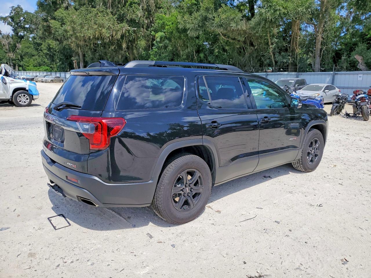 2022 GMC Acadia At4 - zdjęcie 3