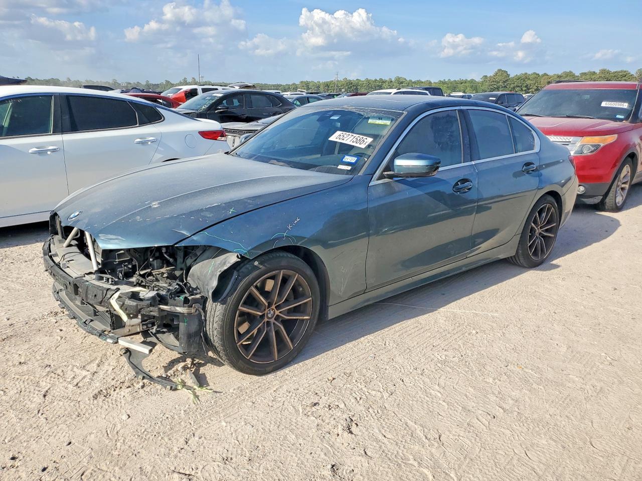 2021 BMW 330I - zdjęcie główne