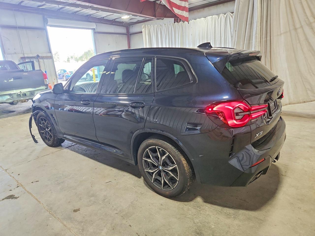 2024 BMW X3 xDrive30I - zdjęcie 2