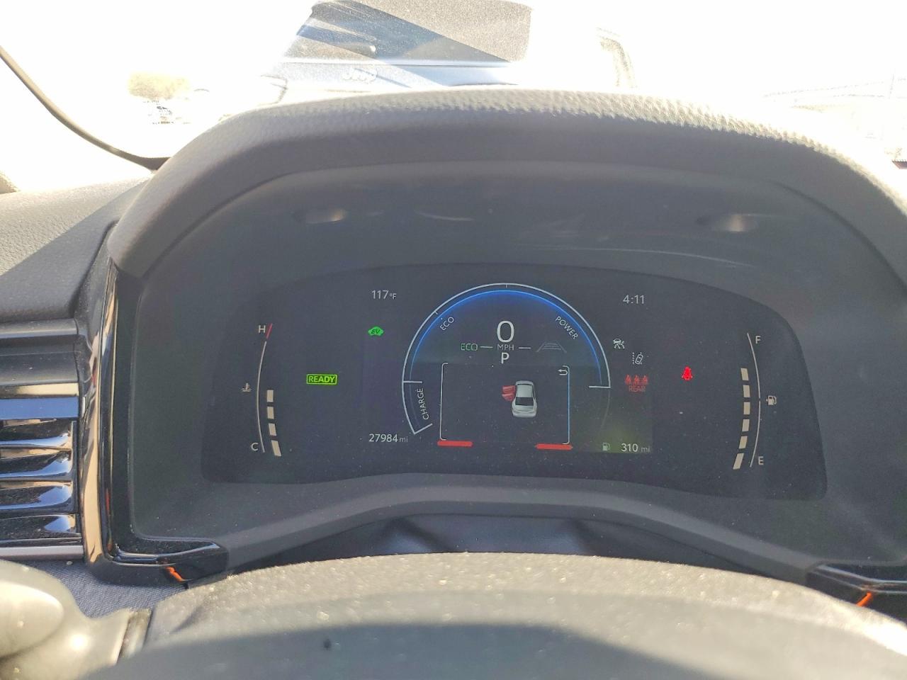 2026 Toyota Camry Le - zdjęcie 9