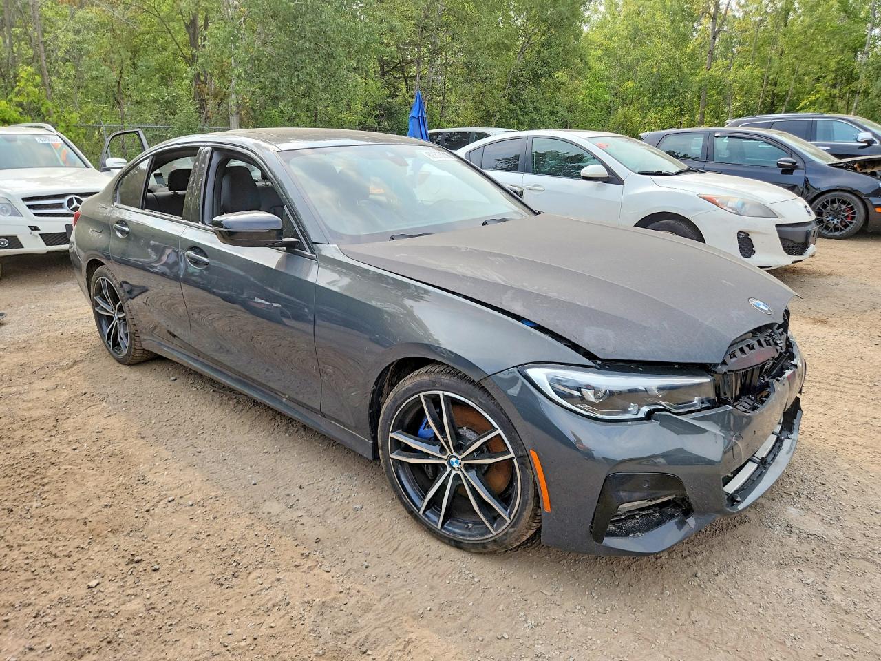 2019 BMW 330Xi - zdjęcie 4