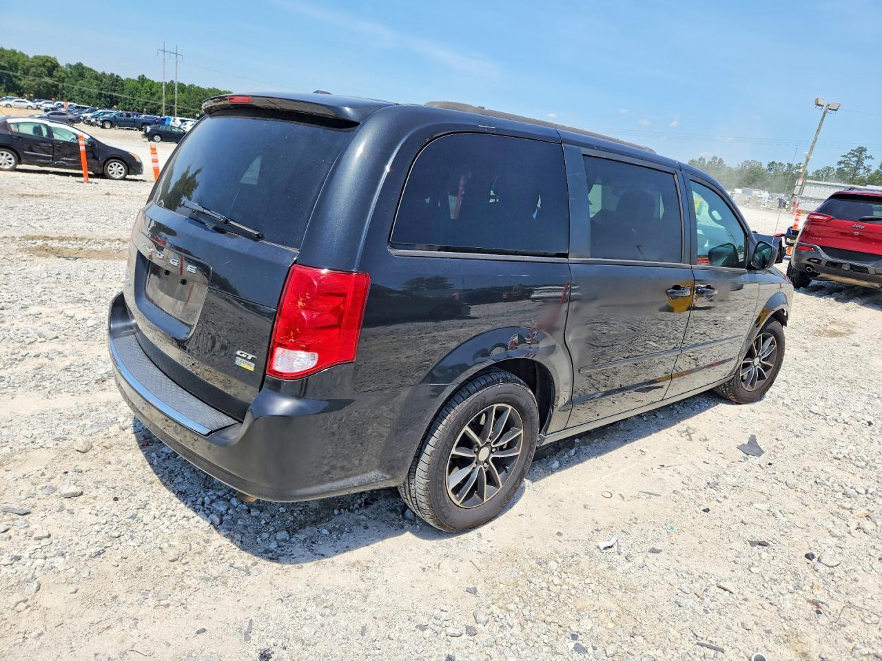 2017 Dodge Grand Caravan Gt - zdjęcie 3