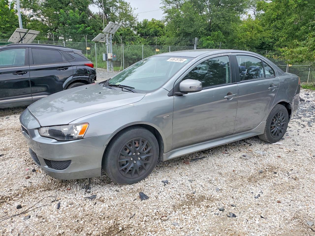 2015 Mitsubishi Lancer Es - zdjęcie główne