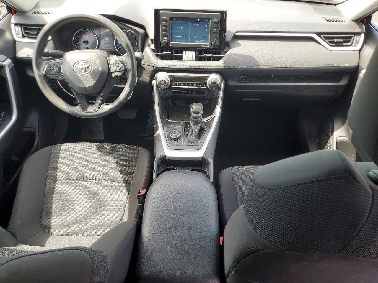2021 Toyota Rav4 Le - zdjęcie 8