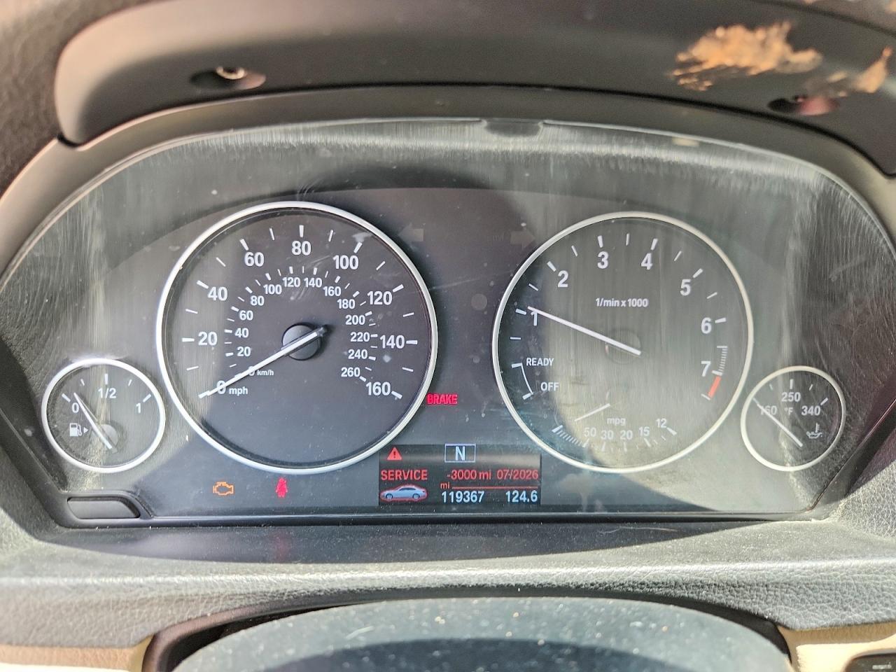 2014 BMW 320 I - zdjęcie 9