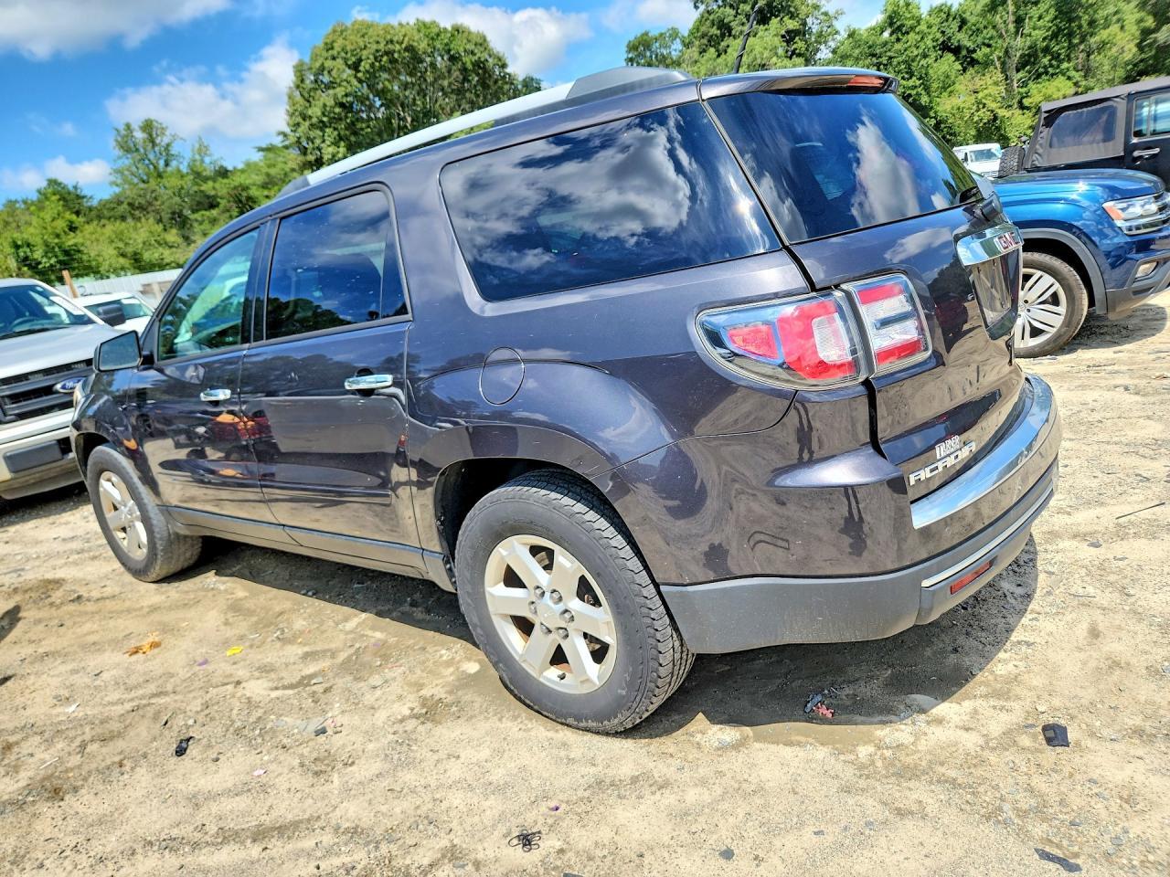 2016 GMC Acadia Sle - zdjęcie 2