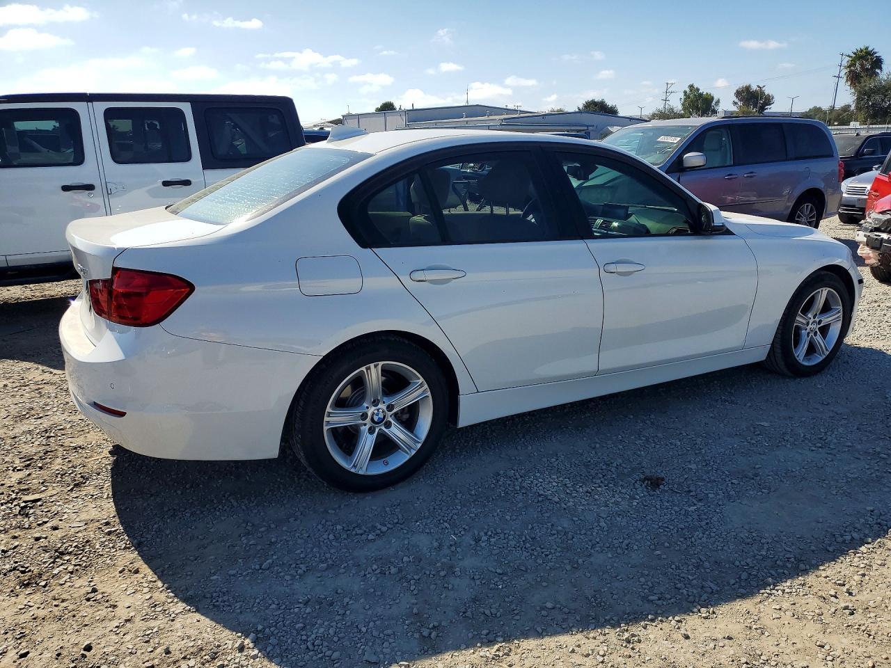 2014 BMW 328 I Sulev - zdjęcie 3