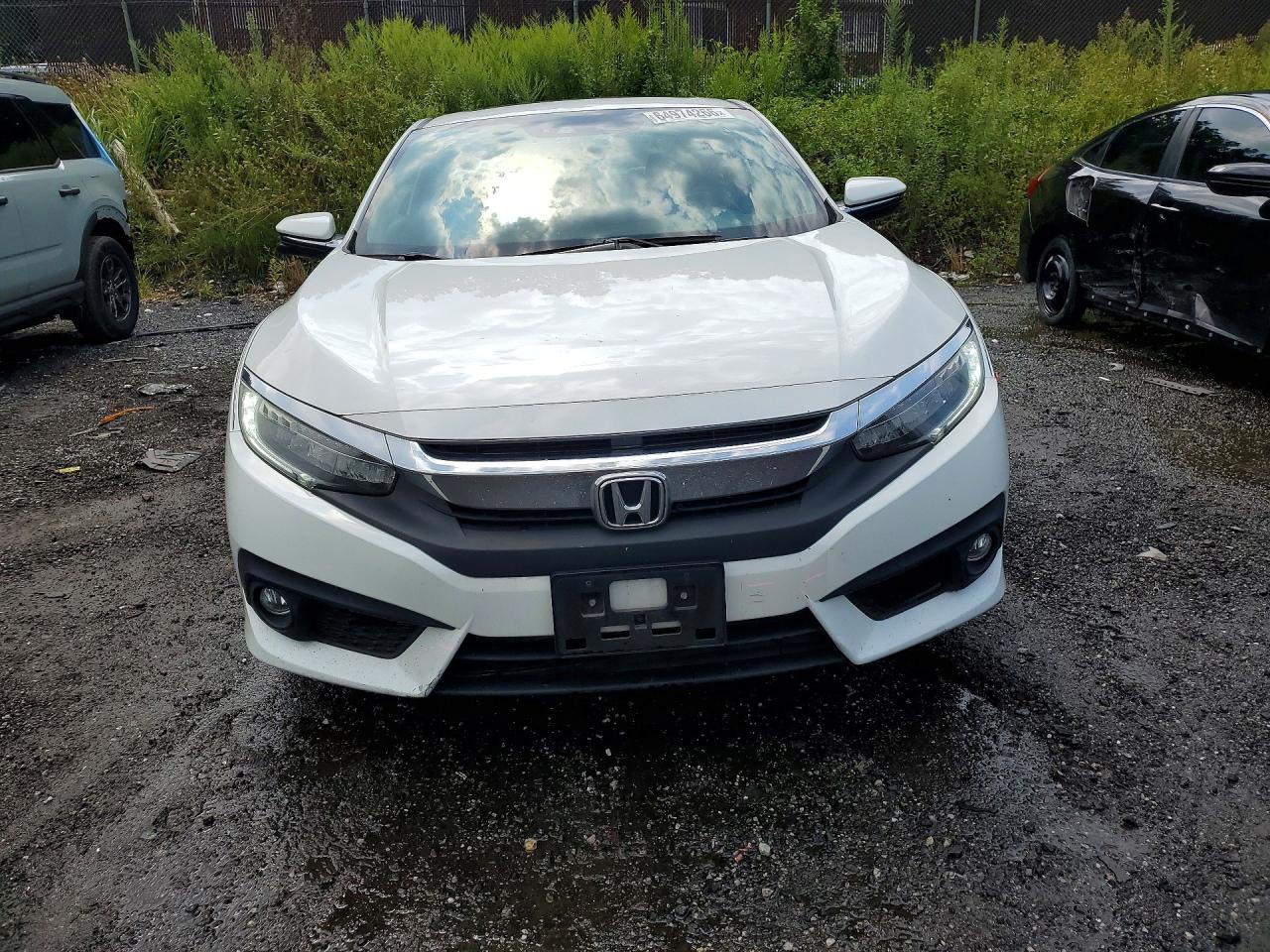 2017 Honda Civic Touring - zdjęcie 5