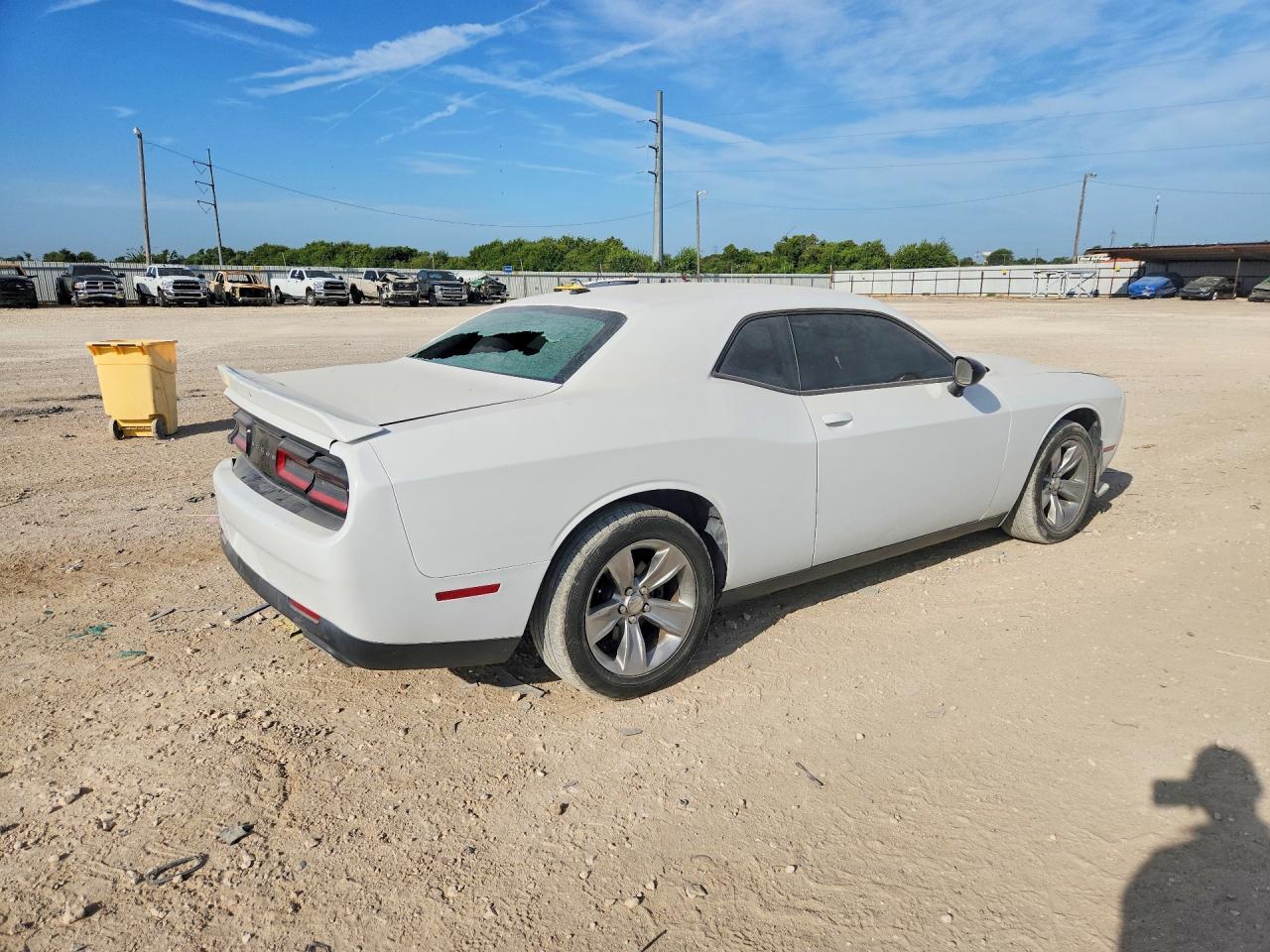 2019 Dodge Challenger Sxt - zdjęcie 3