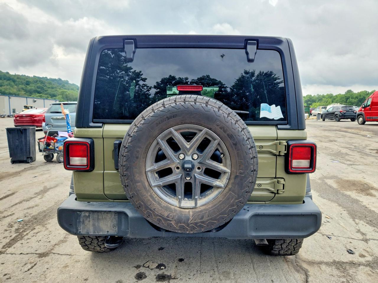2025 Jeep Wrangler Sport - zdjęcie 6