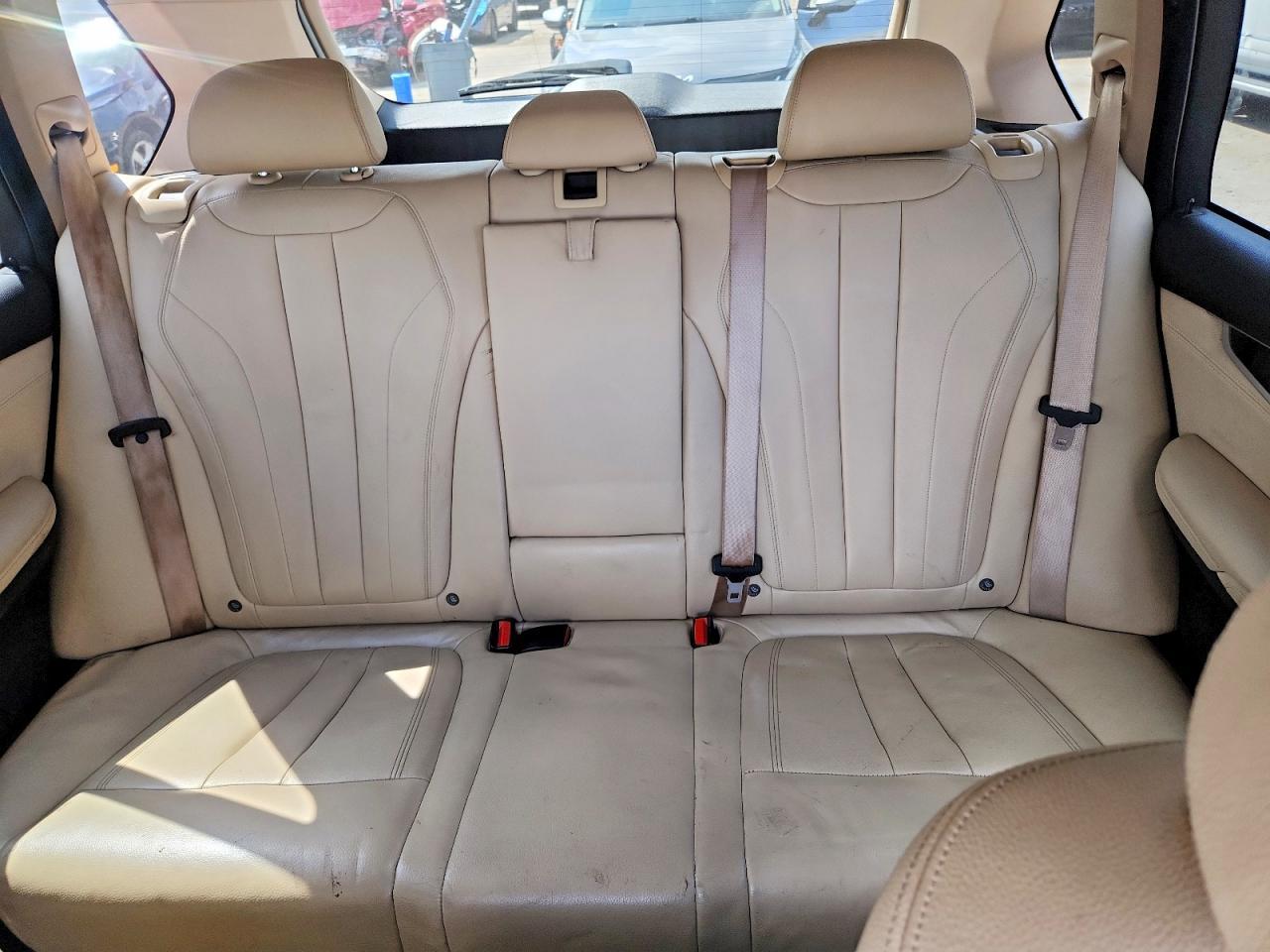 2016 BMW X5 xDrive35I - zdjęcie 10