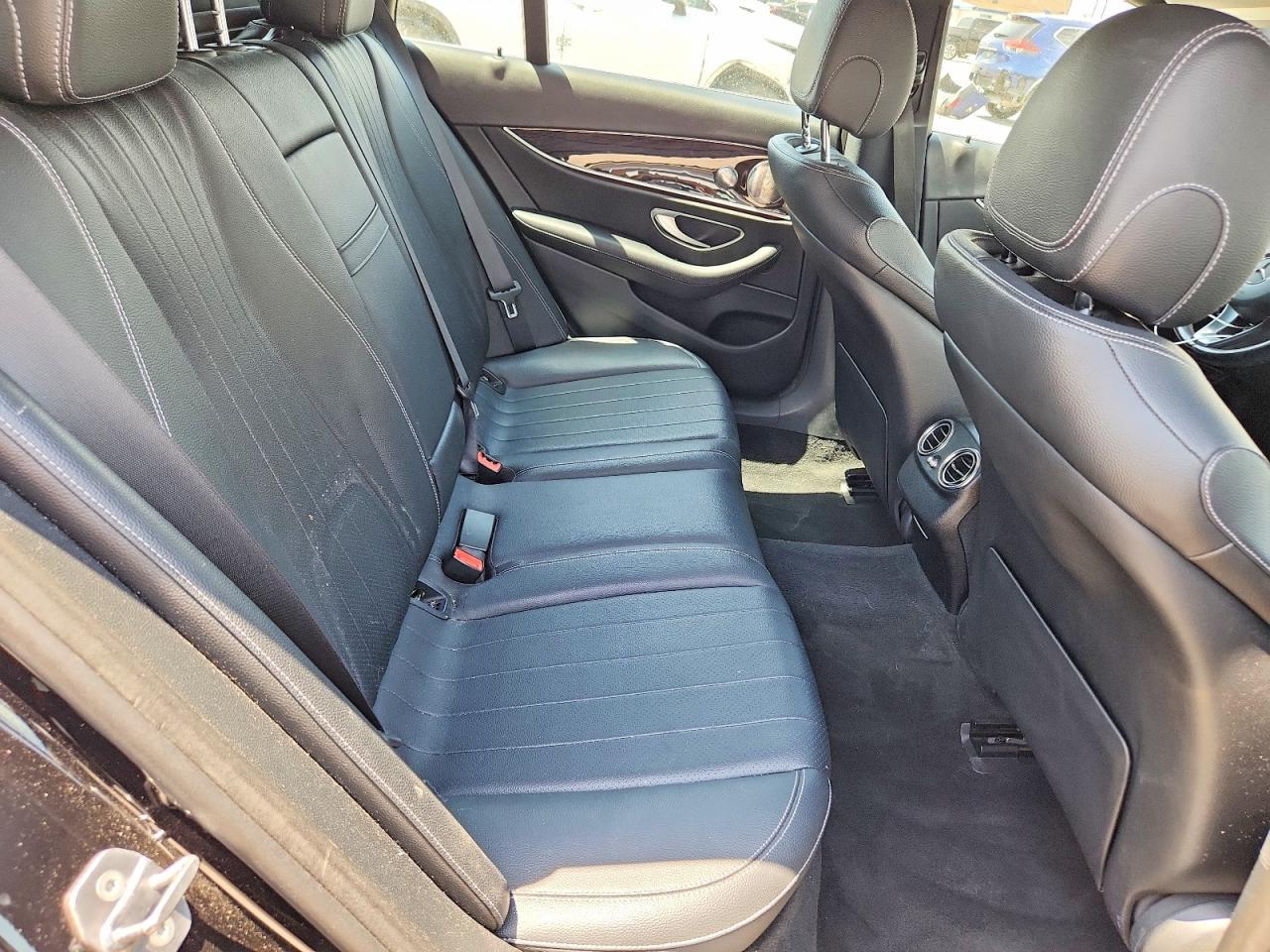 2017 Mercedes-Benz E 400 4Matic - zdjęcie 10