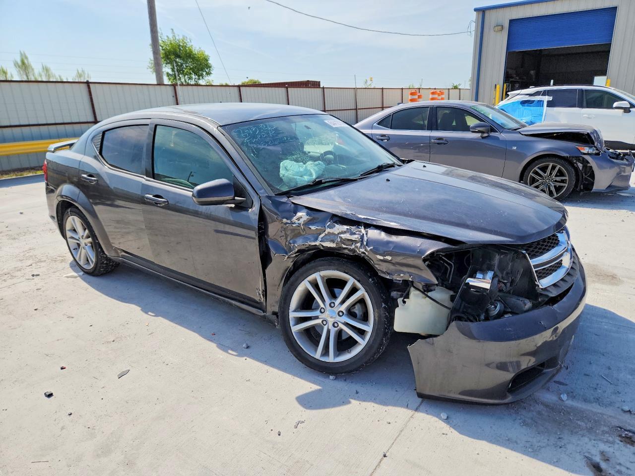 2014 Dodge Avenger Sxt - zdjęcie 4