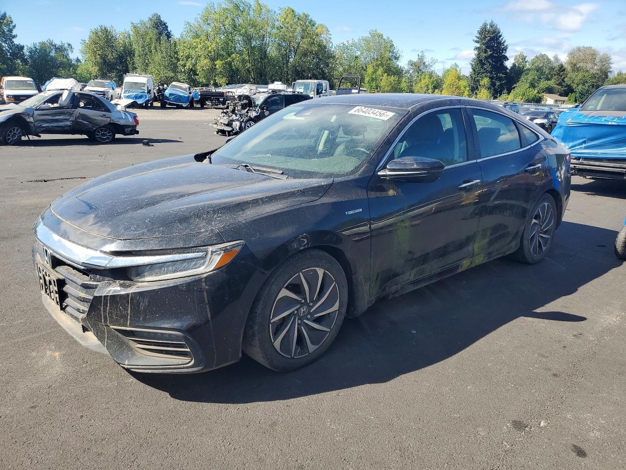 2019 Honda Insight Touring - zdjęcie główne