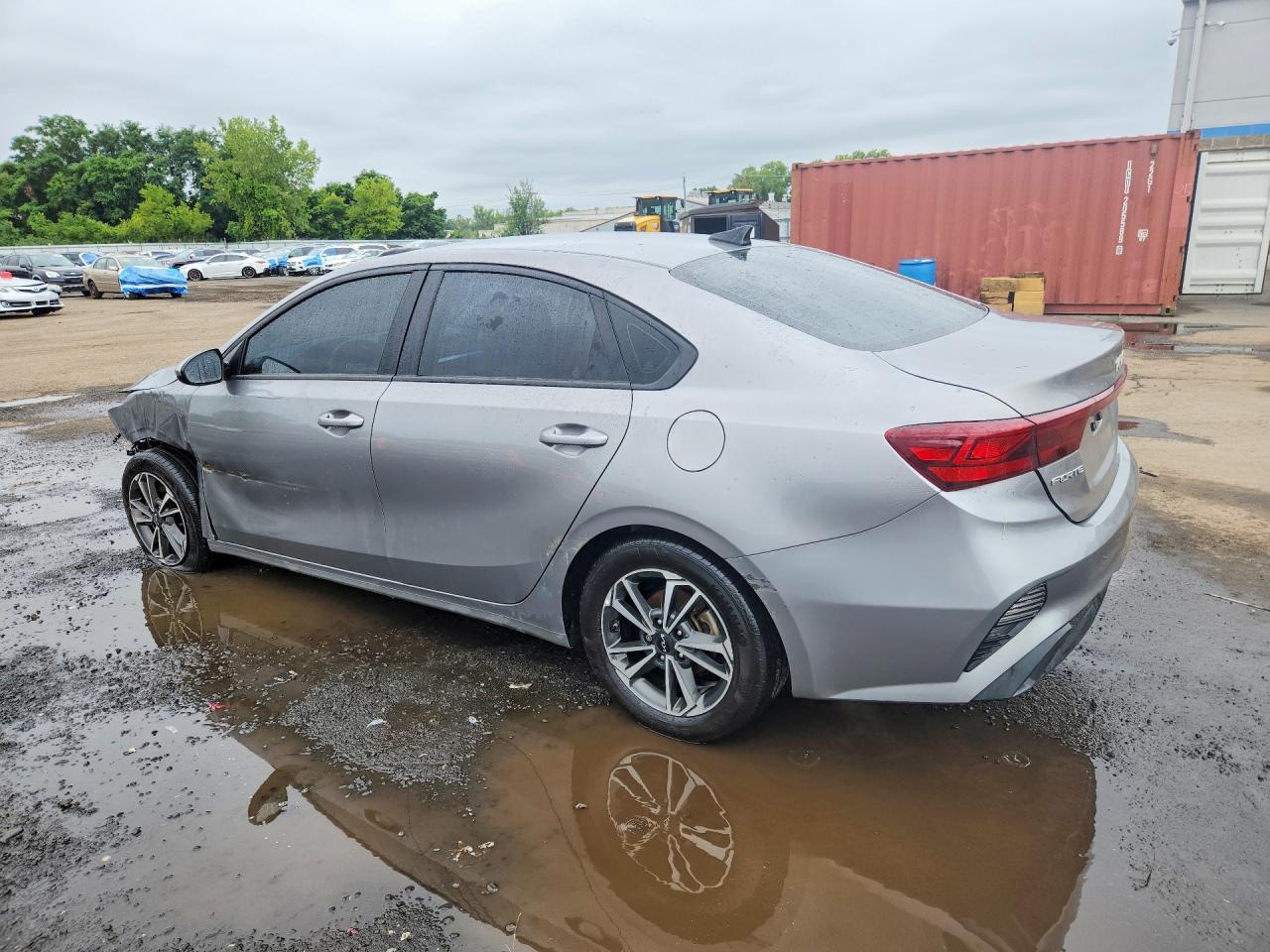 2023 Kia Forte Lxs - zdjęcie 2