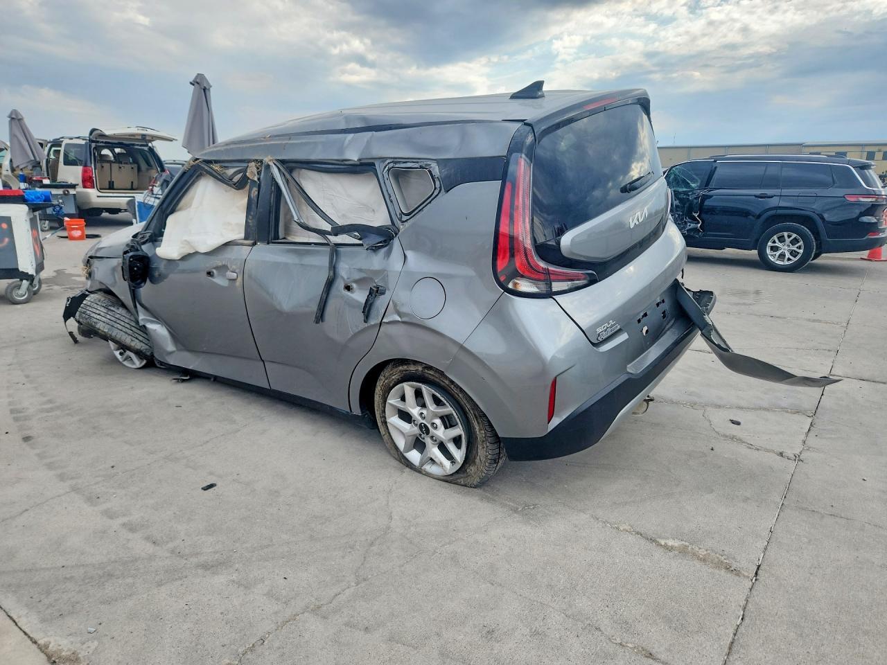 2023 Kia Soul Lx - zdjęcie 2