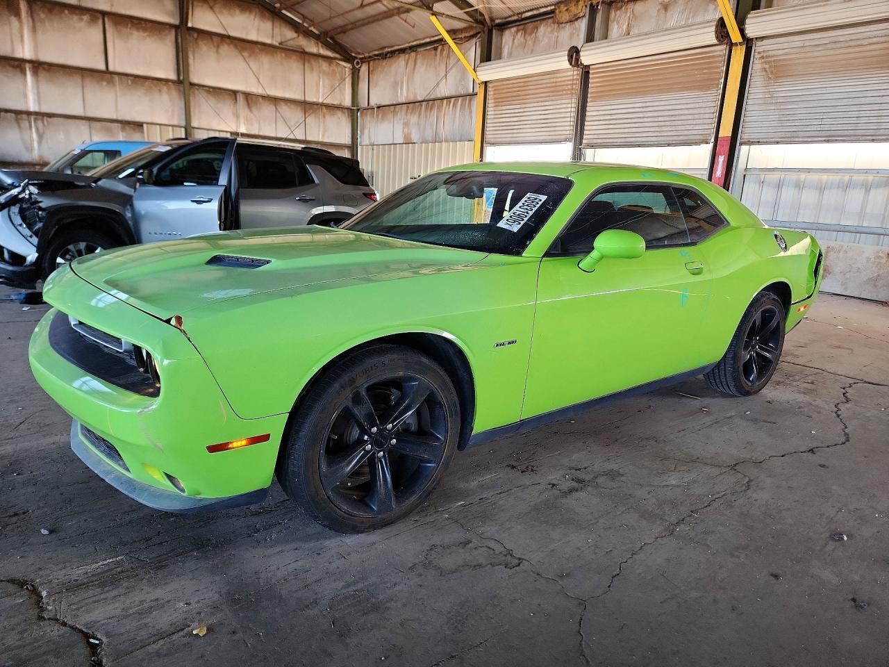 2015 Dodge Challenger Sxt - zdjęcie główne