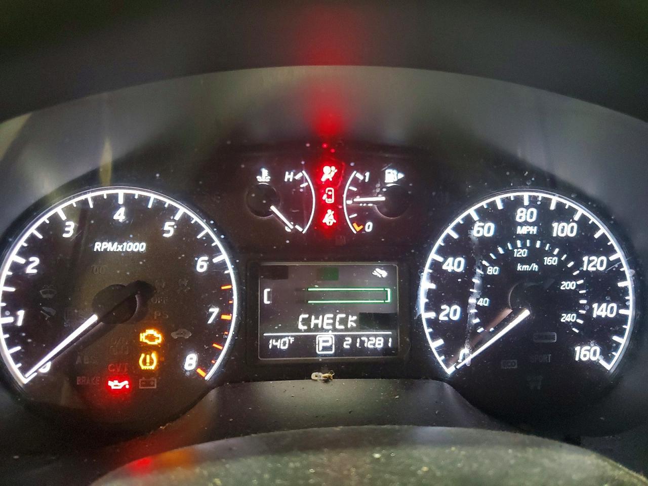 2014 Nissan Sentra S - zdjęcie 9