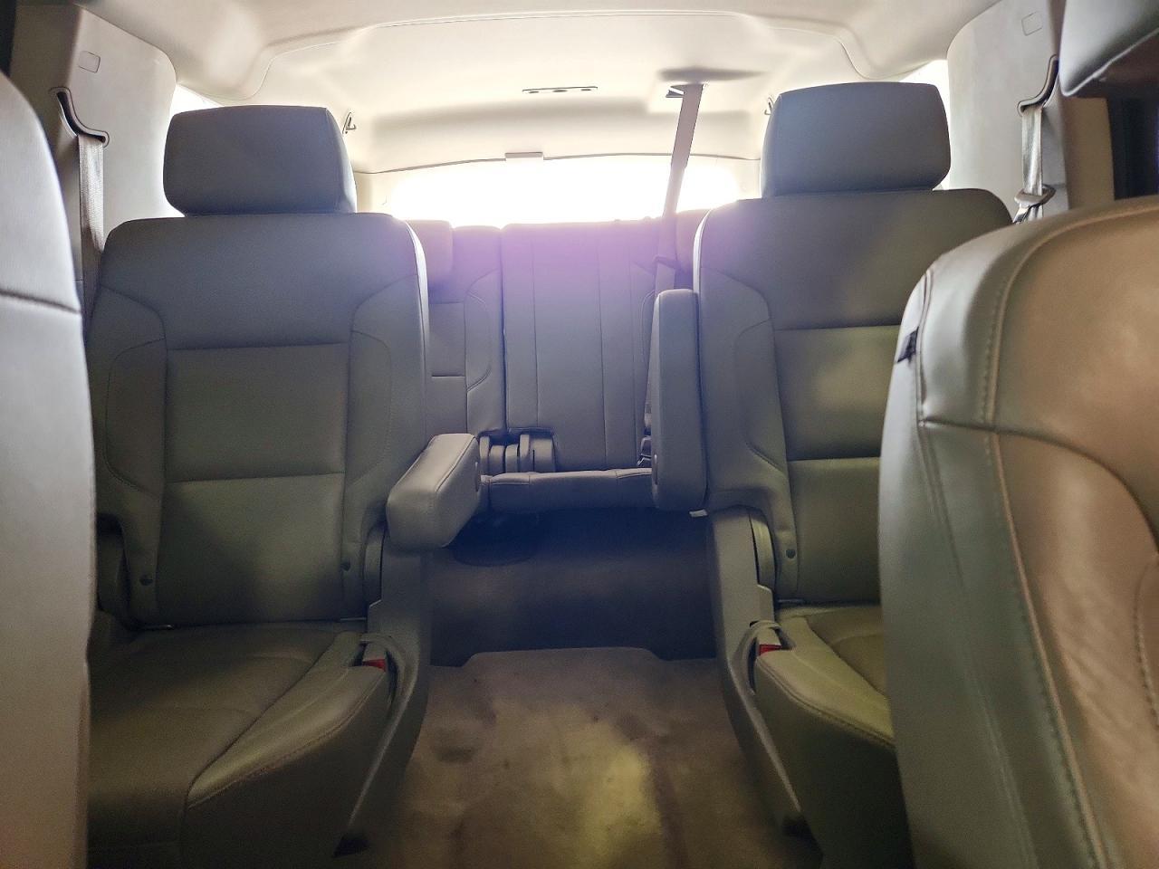 2015 Chevrolet Suburban K1500 Ltz - zdjęcie 10