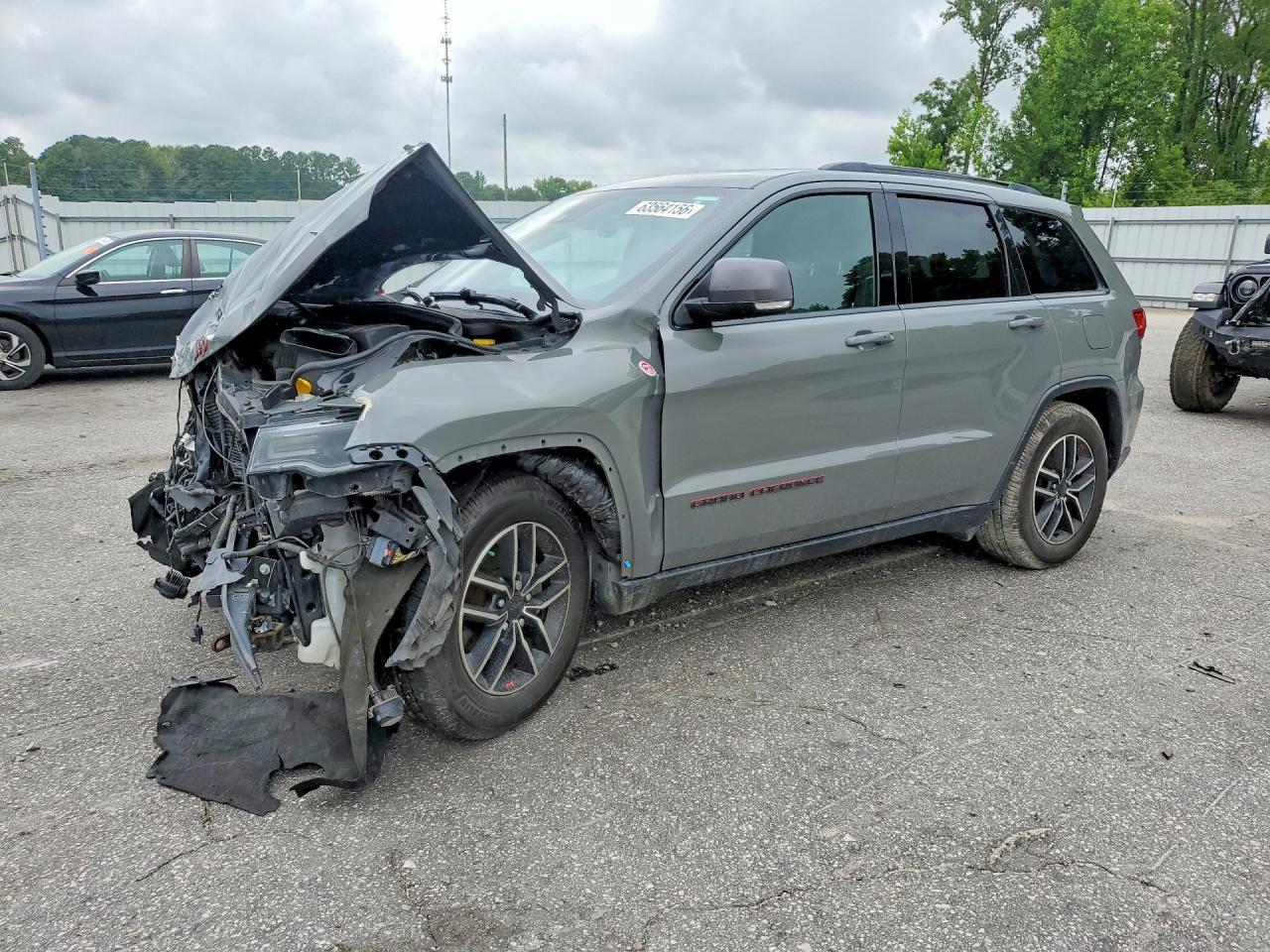 2020 Jeep Grand Cherokee Trailhawk - zdjęcie główne