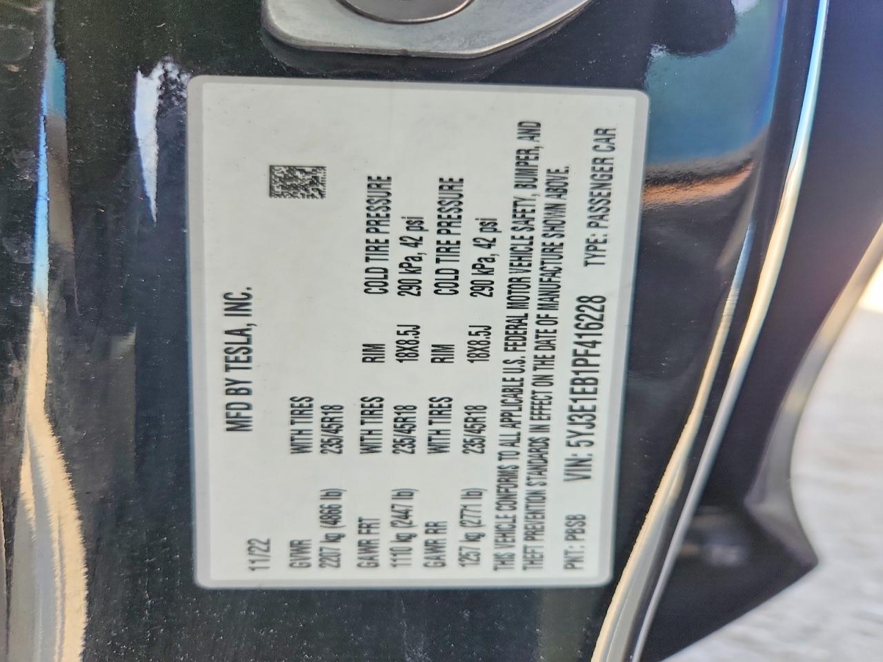 2023 Tesla Model 3 - zdjęcie 13
