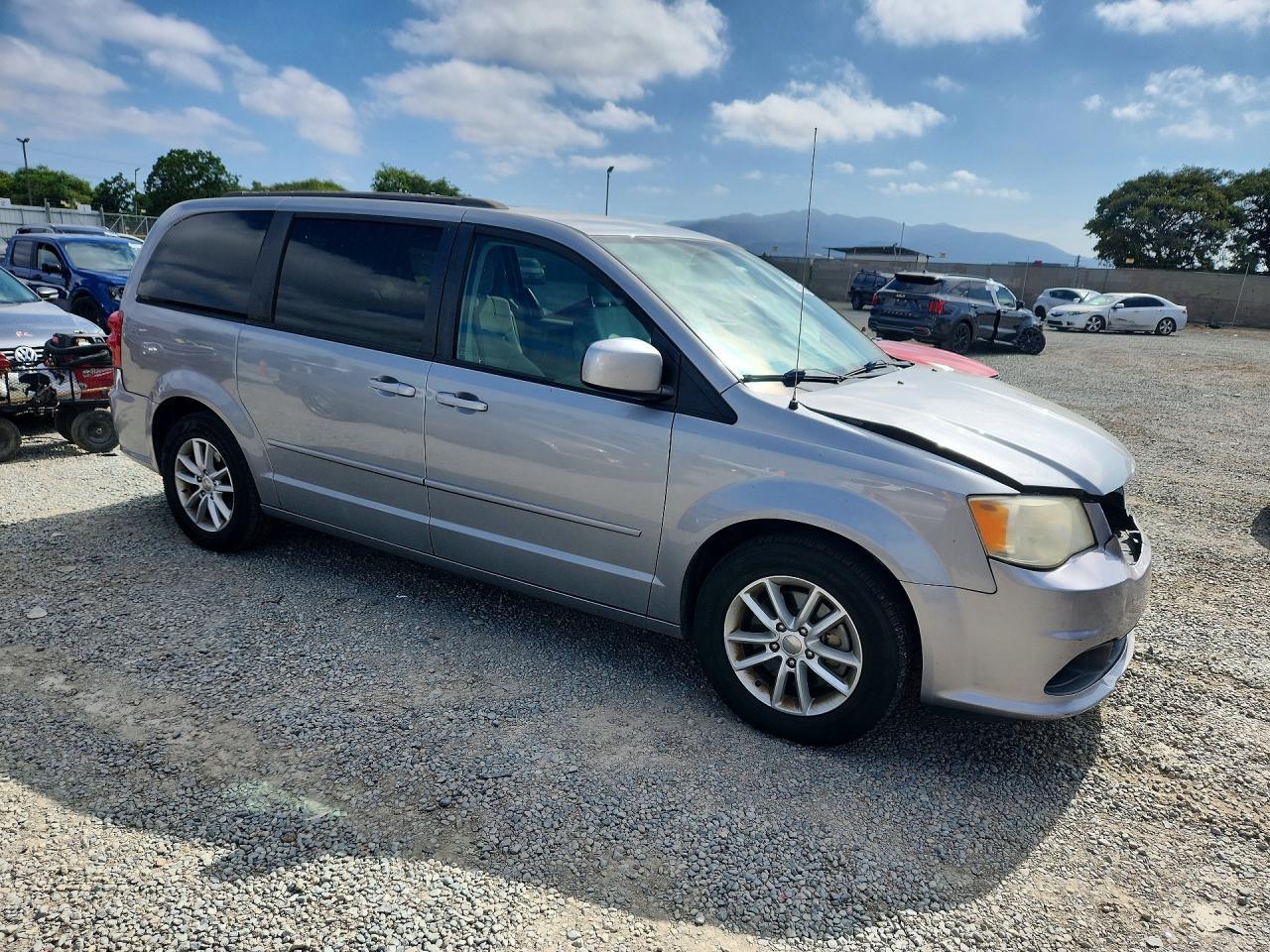 2014 Dodge Grand Caravan Sxt - zdjęcie 4